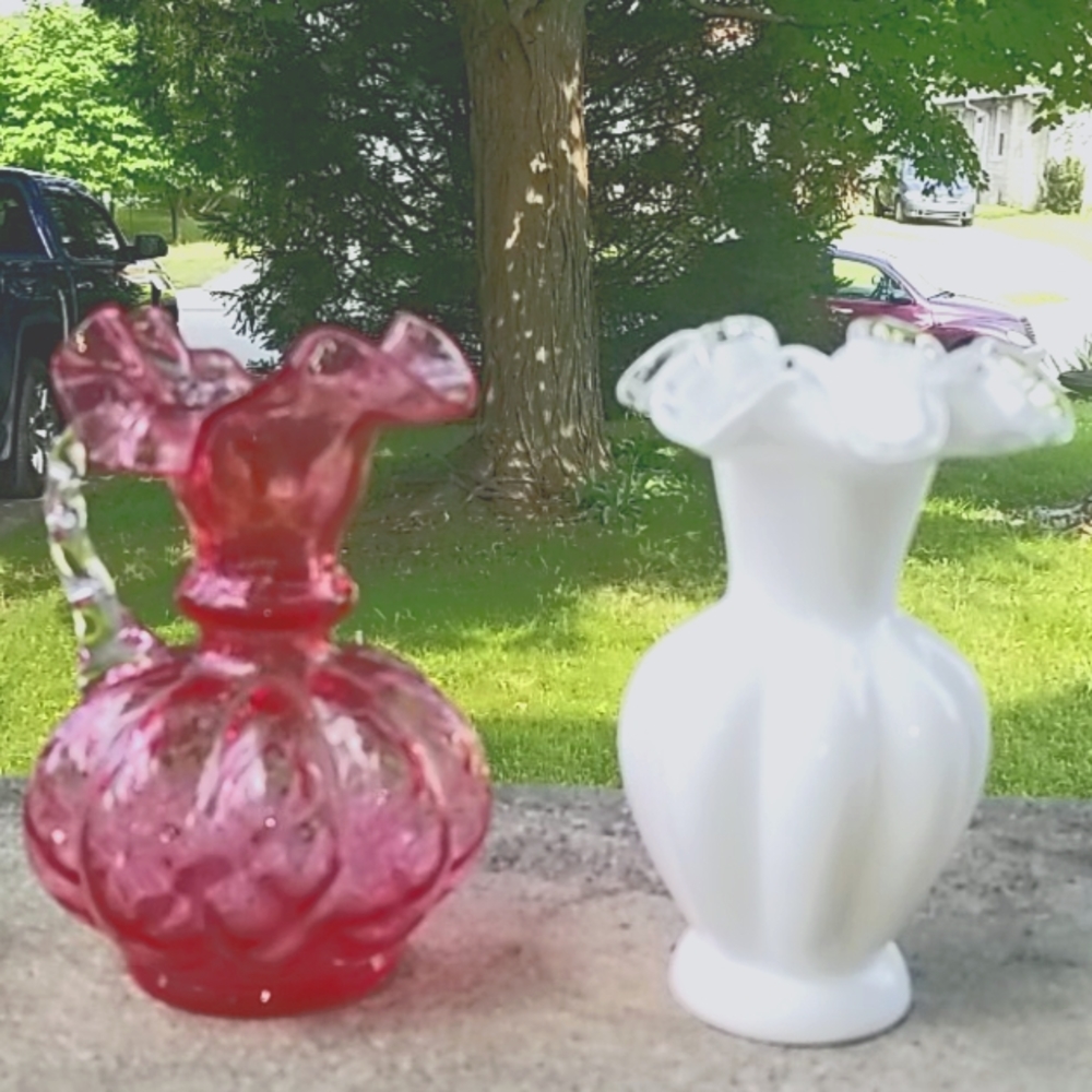 Lot of 2 Fenton Melon shaped Vases